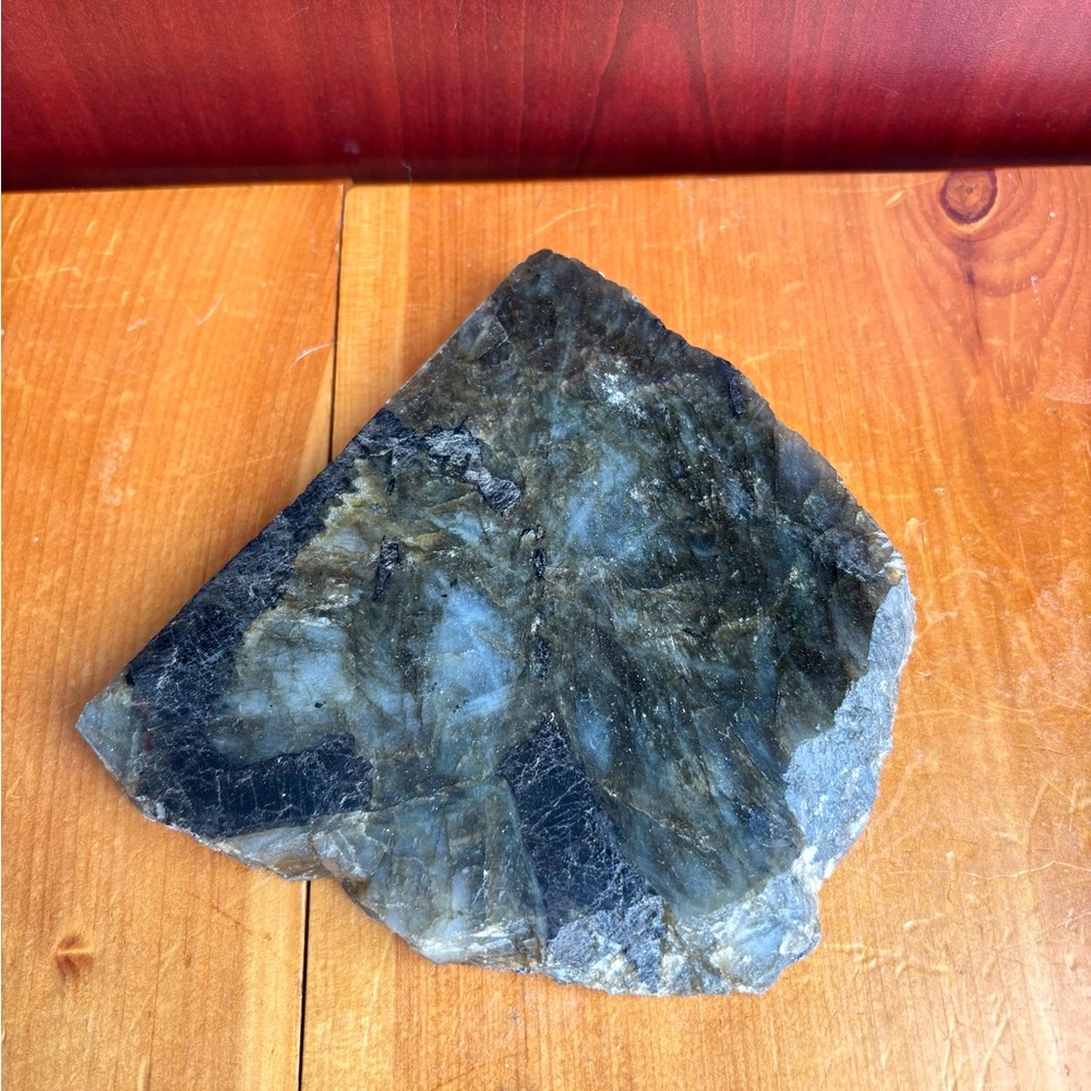 Polished Labradorite Stone